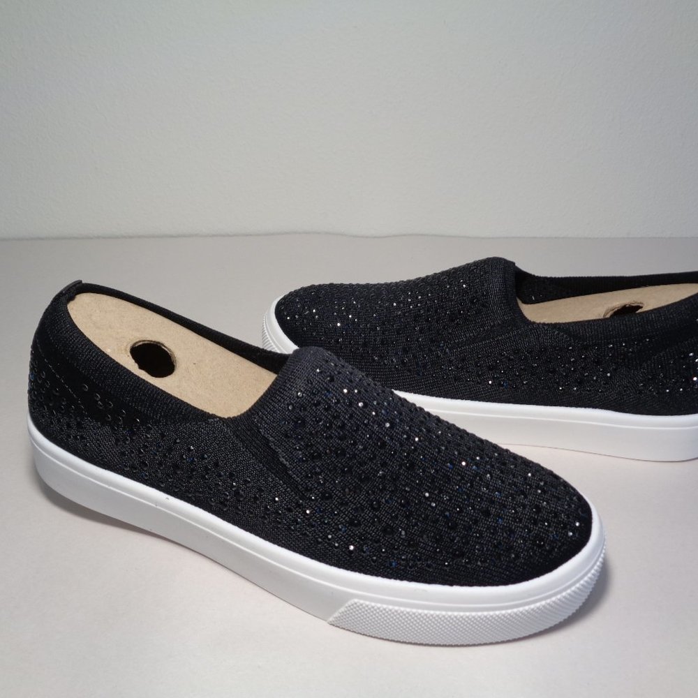 Skechers Size 8.5 M POPPY Black Woven New Sneakers